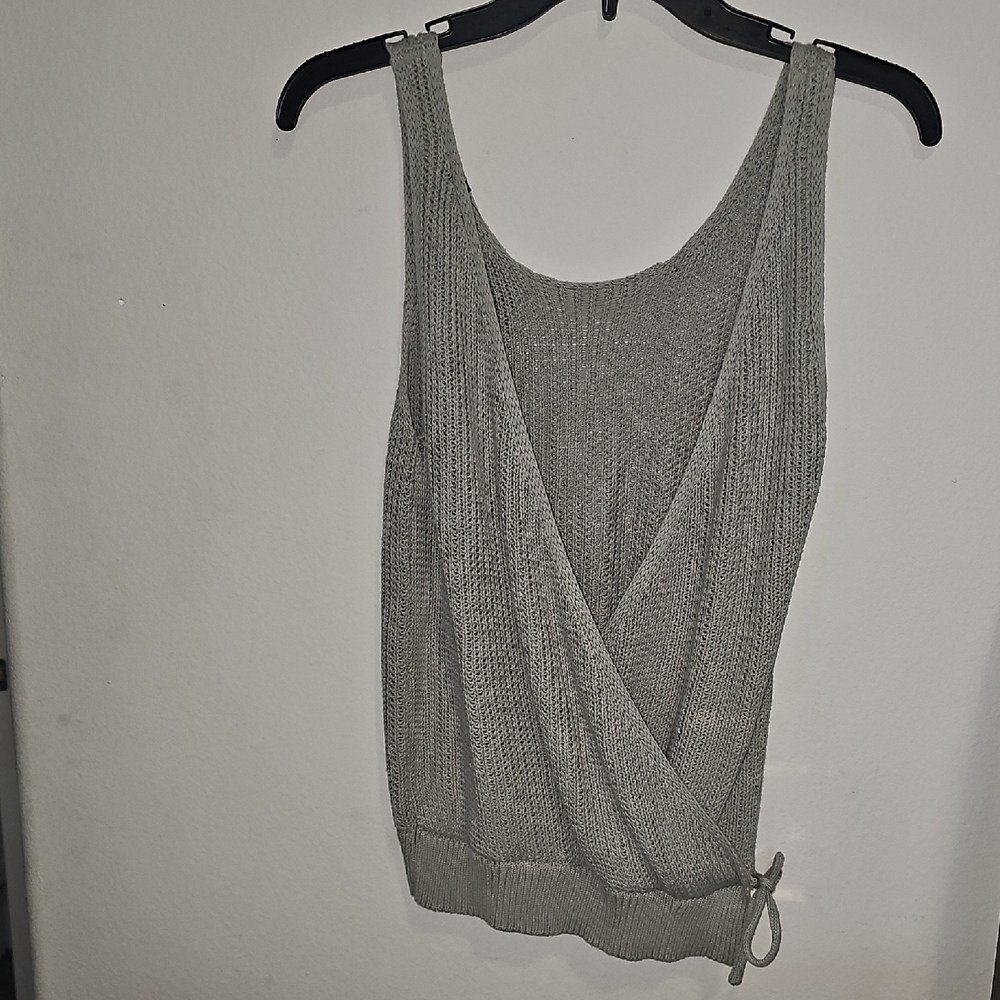 Moon & Madison Light Gray Knit Tank Top